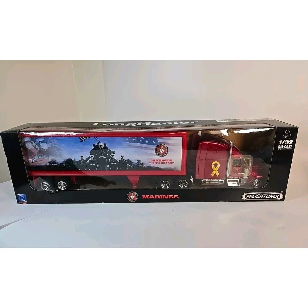 US Marines Long Hauler Die Cast 1:32 Toy Semi Freightliner New-Ray Toys USMC NIB